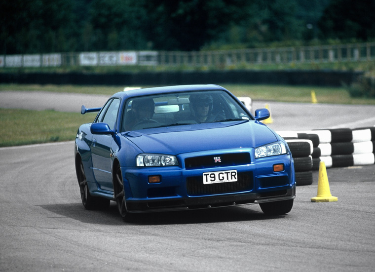 R34 Nissan Skyline GT-R Picture